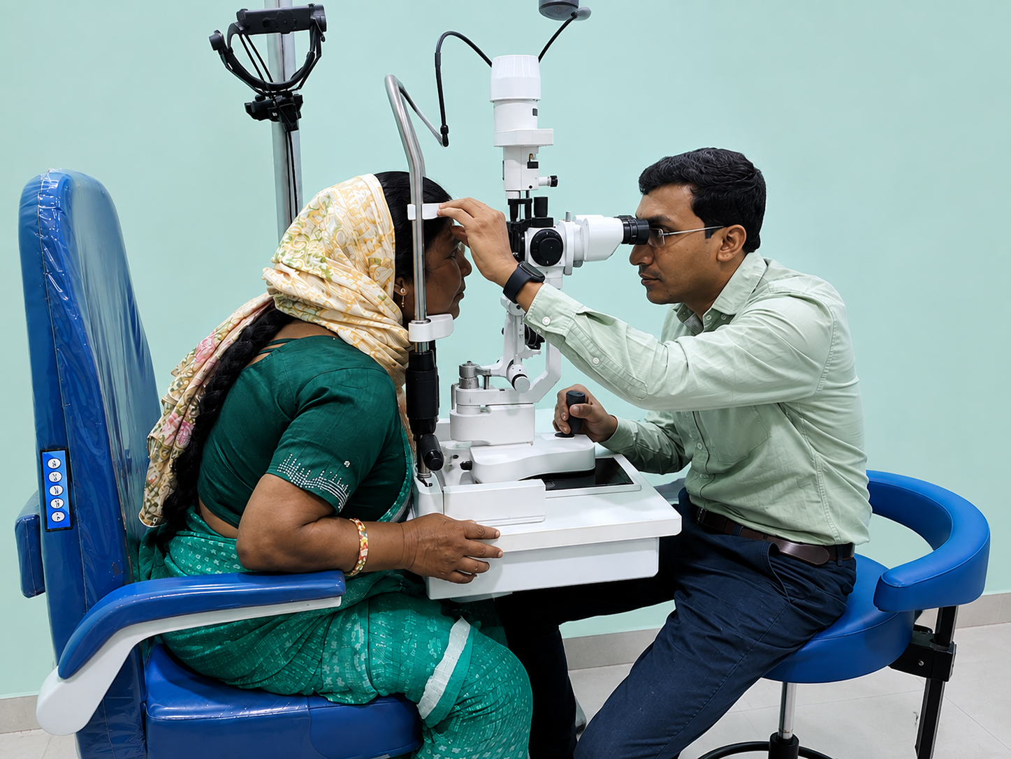 Eye examination and clinical assessment at SGVEH Manendragarh